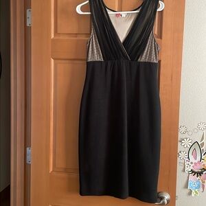 London times dress for the holidays. Size 8 fits those curves well.